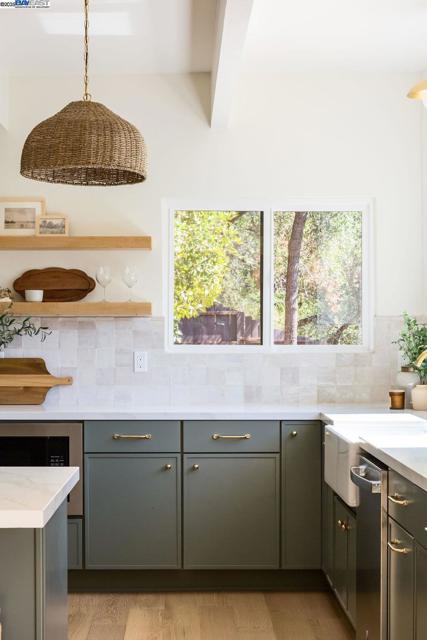 620 Manzanita Ave, Boulder Creek CA: https://media.crmls.org/mediaz/e11558ea-a837-4ebb-bdcf-802d7312fb10.jpg