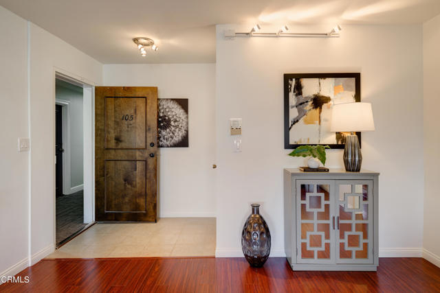 Detail Gallery Image 2 of 35 For 266 S Madison Ave #105,  Pasadena,  CA 91101 - 2 Beds | 2 Baths