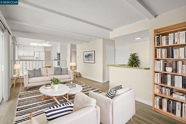 715 Graymont Circle, Concord CA: https://media.crmls.org/mediaz/e117131a-149e-45d1-aab3-c597e40157bb.jpg