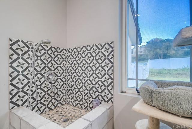 Home for Sale in Alpine