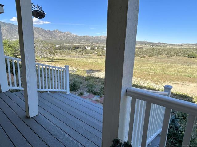 36748 Parrot Mountain Road, Ranchita CA: https://media.crmls.org/mediaz/e1196964-b6d9-4de1-b3a6-245eb1334d43.jpg