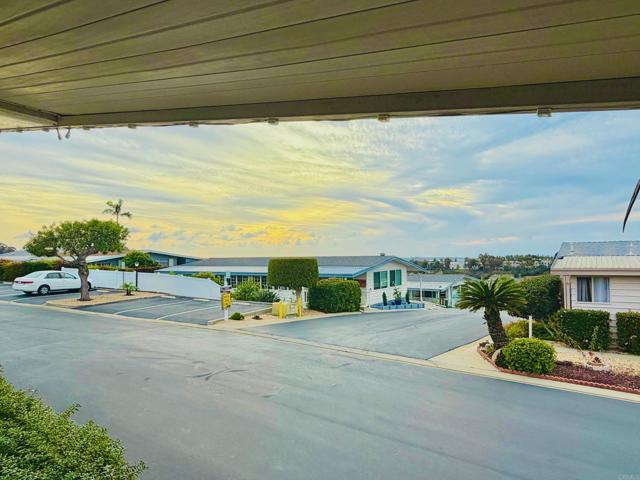 Detail Gallery Image 5 of 31 For 1930 W San Marcos Bld #263,  San Marcos,  CA 92078 - 2 Beds | 2 Baths