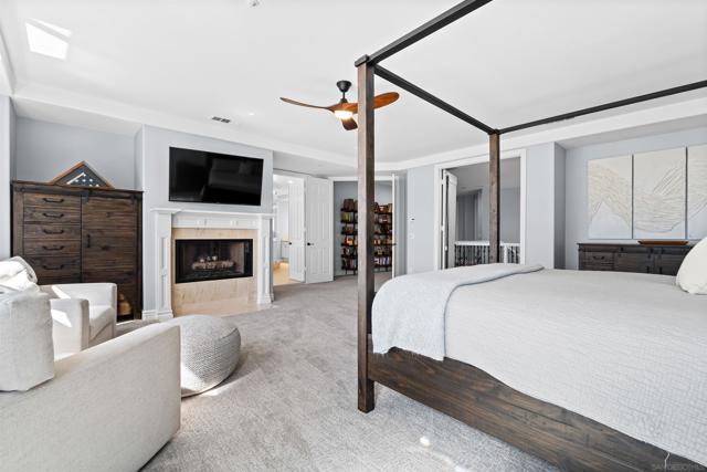 301 Cantle Lane, Encinitas CA: https://media.crmls.org/mediaz/e11b573d-e761-4c3a-b742-bb3a9ded312e.jpg