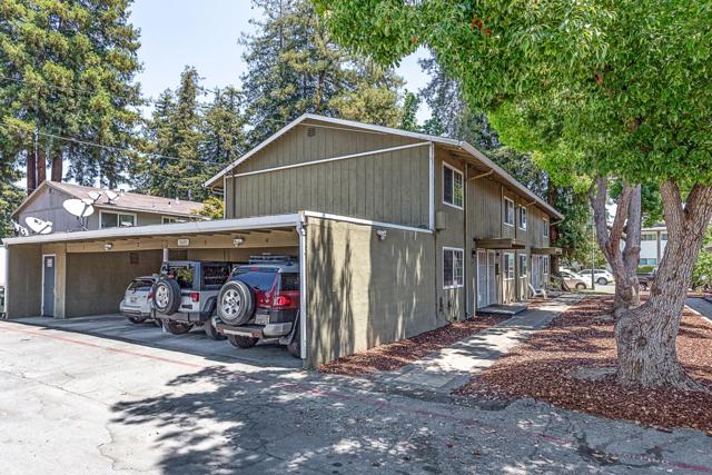 5691 Tucson Drive, San Jose CA: https://media.crmls.org/mediaz/e11c03ca-8764-4669-b4fc-5f5c3a509304.jpg