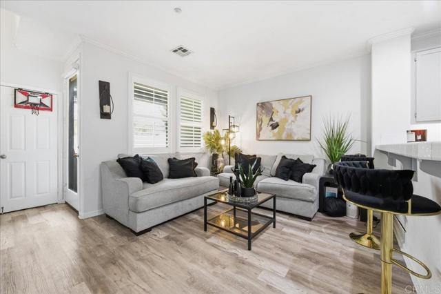 Image 13 of 48 For 2725 Apricot Court