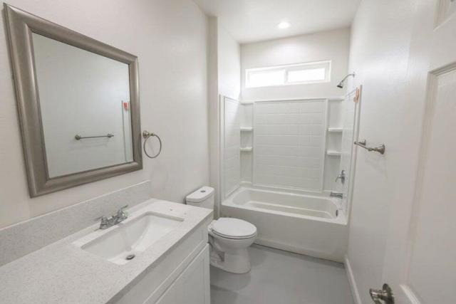 66099 3rd Street, Desert Hot Springs CA: https://media.crmls.org/mediaz/e11cabd4-e8d4-48a4-8ca2-71c3de2155da.jpg