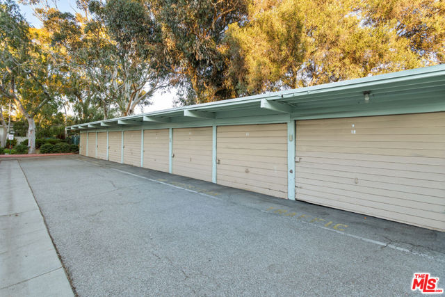 5112 Village photo 2