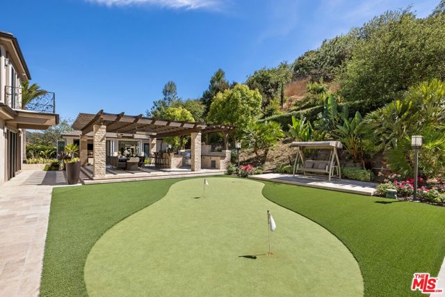 2855 Oak Knoll Drive, Diamond Bar CA: https://media.crmls.org/mediaz/e11d09f3-855d-4a8a-acf1-957eabb79874.jpg