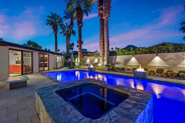 45371 Rancho Palmeras Drive, Indian Wells CA: https://media.crmls.org/mediaz/e11d167b-682b-4190-8c4d-55e4332b56bc.jpg