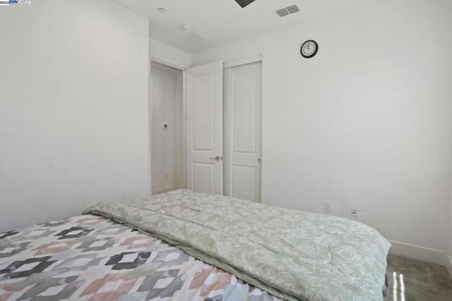 1205 S Ross Ct, Mountain House CA: https://media.crmls.org/mediaz/e11d4298-cc12-46de-a1f8-2cd3cff10121.jpg