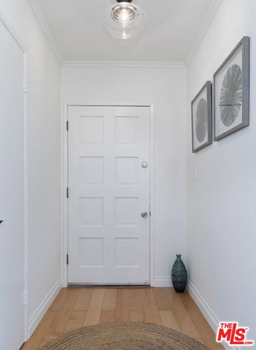 Drew Fenton | 530 S Barrington Avenue Los Angeles CA | MLS: 7182607