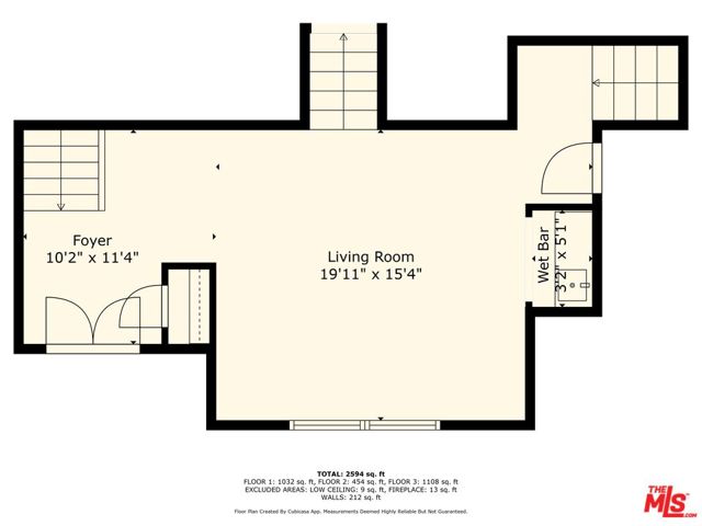 2223 Mcrae Drive, San Pedro CA: https://media.crmls.org/mediaz/e11e73f6-c1e1-47de-ad56-ccededddf2a9.jpg