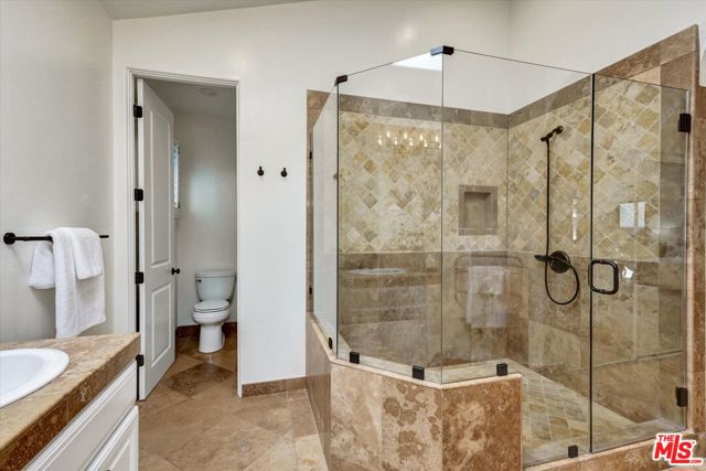 2517 Huntington Lane, Redondo Beach, California 90278, 4 Bedrooms Bedrooms, ,3 BathroomsBathrooms,Residential,Sold,Huntington,25607911