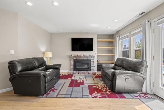 16373 Juan Hernandez Drive, Morgan Hill CA: https://media.crmls.org/mediaz/e11f6bb5-2836-4e44-9f14-fff63013aa86.jpg