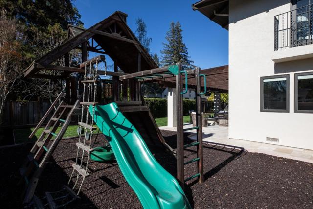 1940 Camino A Los Cerros, Menlo Park CA: https://media.crmls.org/mediaz/e1202f27-c884-4bba-a576-a5420af94809.jpg