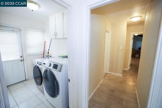 216 Suisun Ave, Rodeo CA: https://media.crmls.org/mediaz/e1208164-1c02-4b78-8f22-415d19e48ed7.jpg