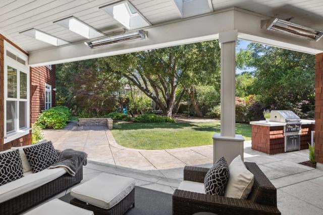 520 Berkeley Avenue, Menlo Park CA: https://media.crmls.org/mediaz/e12152f3-d20b-49c8-981a-4e658fc17549.jpg