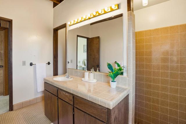 630 Caudill Road, Watsonville CA: https://media.crmls.org/mediaz/e1219385-191d-46d0-90a2-46514ece1b85.jpg