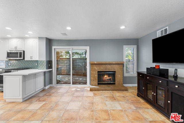 26065 Bellis Drive, Valencia CA: https://media.crmls.org/mediaz/e122870e-0689-42cb-a54d-077f38413c06.jpg