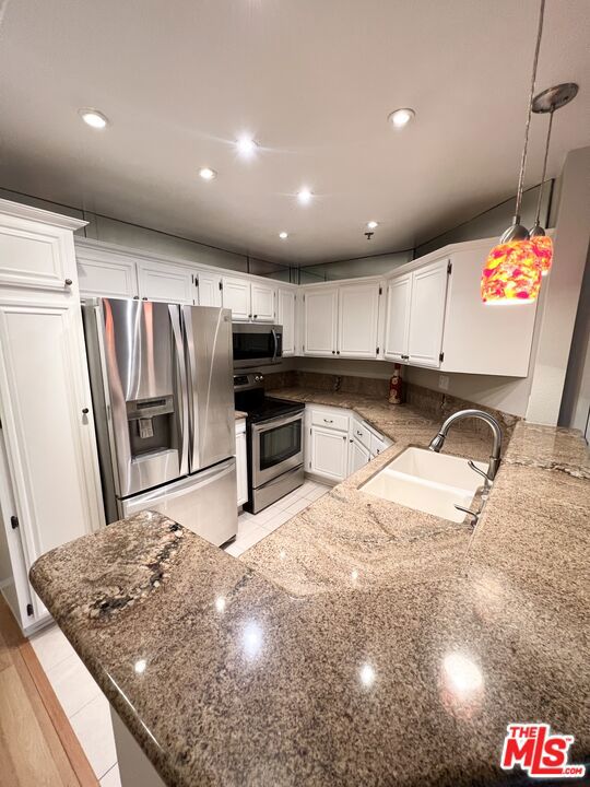 631 Oak Run Trail, 111 photo 5