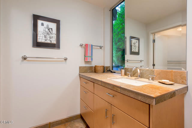 43850 Buckhorn Cove E Road, Little River CA: https://media.crmls.org/mediaz/e123f37a-62da-42b6-b67e-9bcbc57702f7.jpg