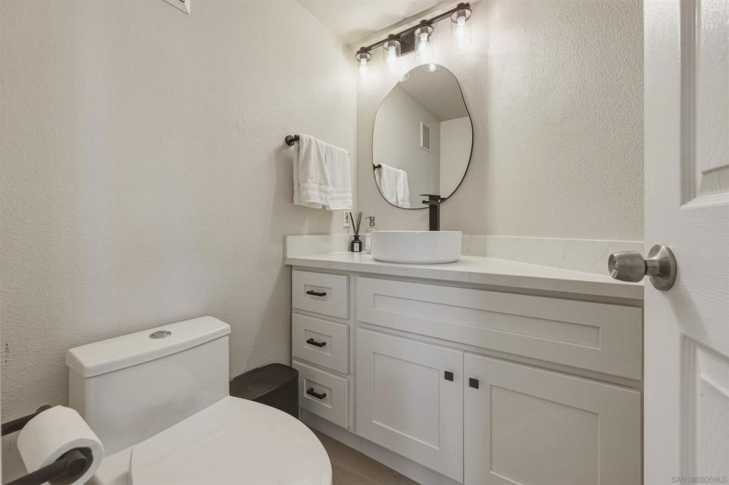 1664 Avenida Guillermo - photo 8