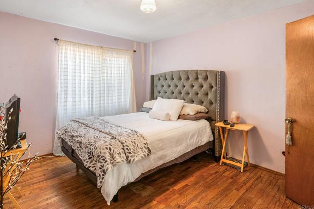 354 Sunrise Drive, San Ysidro CA: https://media.crmls.org/mediaz/e127d18e-d8ba-4f64-b723-7f0d20225f29.jpg