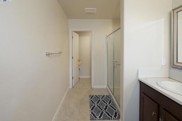 17819 Banks Street, Marina CA: https://media.crmls.org/mediaz/e1294cff-f8ee-47ae-babd-d4ed099d051e.jpg