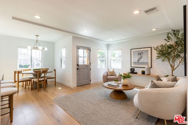 3840 Lyceum Avenue, Los Angeles CA: https://media.crmls.org/mediaz/e12985c1-4cde-48cc-b570-db26c850b1cf.jpg
