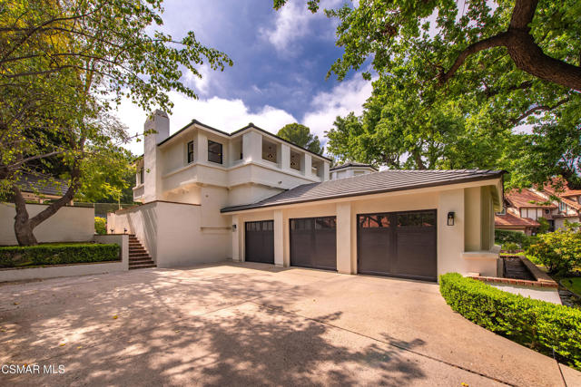 1211 Ridgecrest Place, Westlake Village CA: https://media.crmls.org/mediaz/e1299419-b499-48d4-bde7-2c8af39c7d34.jpg