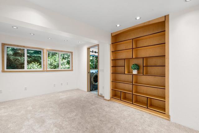 120 Bella Vista Lane, Watsonville CA: https://media.crmls.org/mediaz/e129fee7-141b-488c-ac3b-4ae4ced15e09.jpg