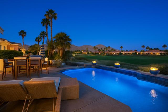 80240 Merion, La Quinta CA: https://media.crmls.org/mediaz/e12a7278-3e17-4d70-87f4-38ba9a051ea7.jpg