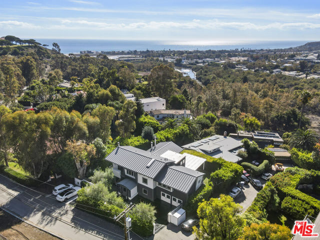 Drew Fenton | 3631 SERRA Road Malibu CA | MLS: 7403357 Drew Fenton | 3631 SERRA Road Malibu CA | MLS: 7403357