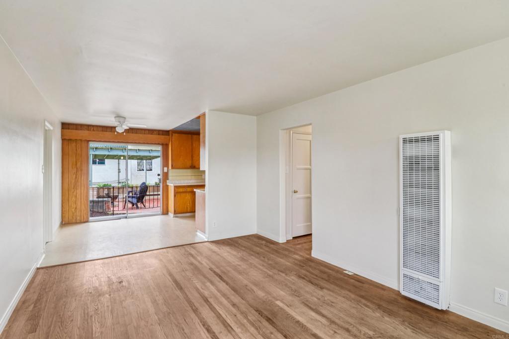 E12B439F Ea4E 45Fa Be86 46Be4E07E7Ad 08 S Broadway, Oceanside, Ca 92054 &Lt;Span Style='BackgroundColor:transparent;Padding:0Px;'&Gt; &Lt;Small&Gt; &Lt;I&Gt; &Lt;/I&Gt; &Lt;/Small&Gt;&Lt;/Span&Gt;