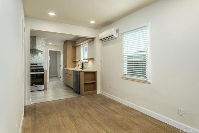 Detail Gallery Image 9 of 23 For 3645 Marlborough Ave, San Diego,  CA 92105 - 3 Beds | 3 Baths