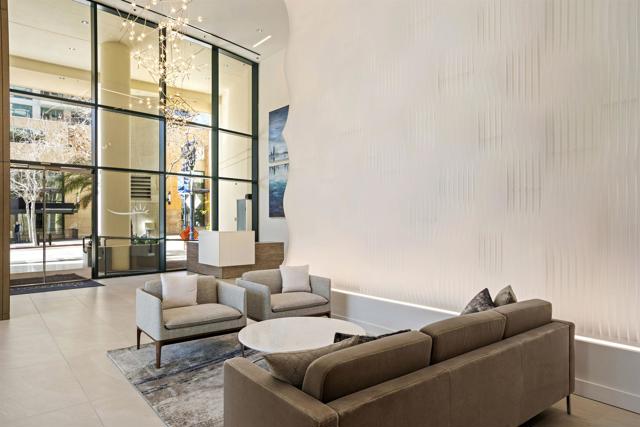 555 Front Street, San Diego CA: https://media.crmls.org/mediaz/e12c07dd-352a-4710-8f36-8748dc529ff1.jpg
