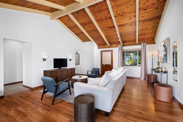 Home for Sale in Spring Valley