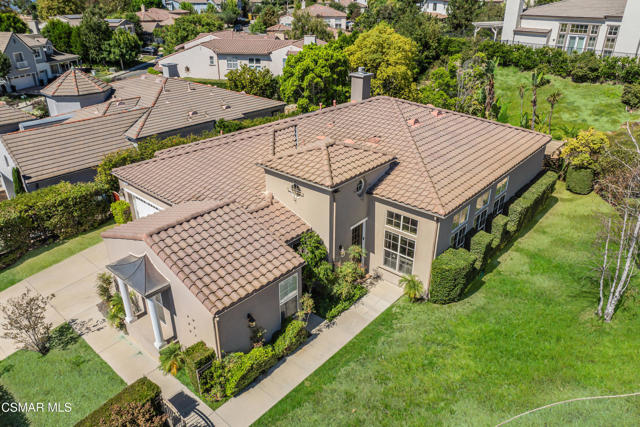 3249 Springbrook Street, Thousand Oaks CA: https://media.crmls.org/mediaz/e12c2964-64f8-4926-82e0-cb245eb25280.jpg