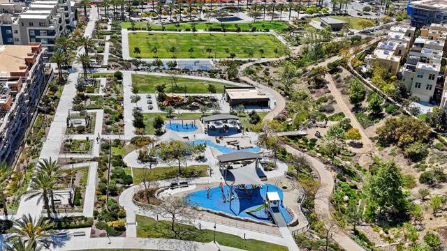 2510 Aperture Circle, San Diego CA: https://media.crmls.org/mediaz/e12c45c9-0036-42c9-926e-44377bcfa973.jpg