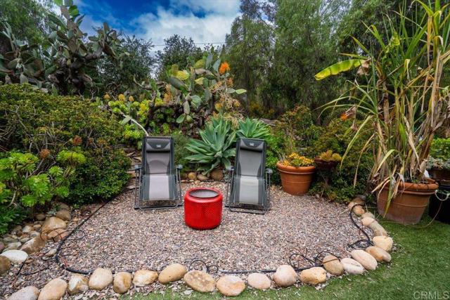 4210 Black Mountain Road, La Mesa CA: https://media.crmls.org/mediaz/e12c5053-cfed-48c0-b0a5-ba1baa473107.jpg