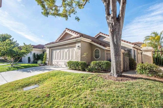 29052 Vista Valley Drive, Vista, California 92084, 3 Bedrooms Bedrooms, ,2 BathroomsBathrooms,Single Family Residence,For Sale,Vista Valley Drive,250020008SD