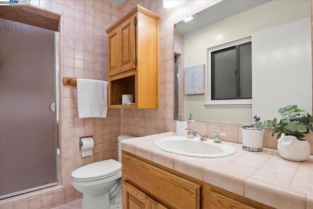 41351 Fremont Blvd, Fremont CA: https://media.crmls.org/mediaz/e12f66aa-0fa6-436f-9977-d181986e8cc8.jpg
