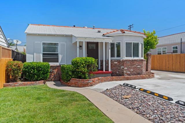 6926 Amherst St, San Diego, California 92115, ,Multi-Family,For Sale,Amherst St,250029733SD