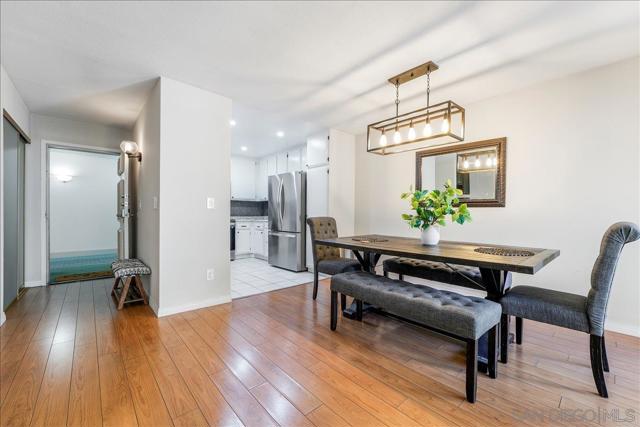 6747 Friars Rd, San Diego CA: https://media.crmls.org/mediaz/e1332df7-761a-46dc-9427-0ed1b5cad633.jpg