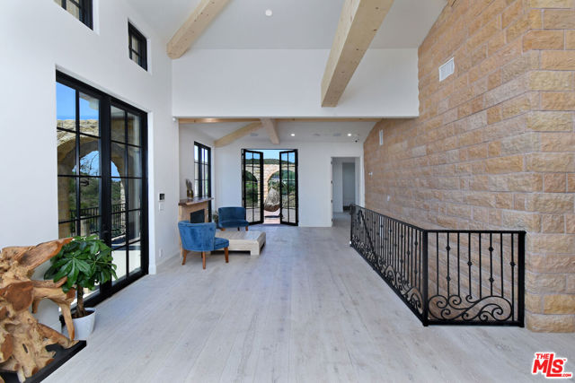 Drew Fenton | 33182 Mulholland Highway Malibu CA | MLS: 7250420