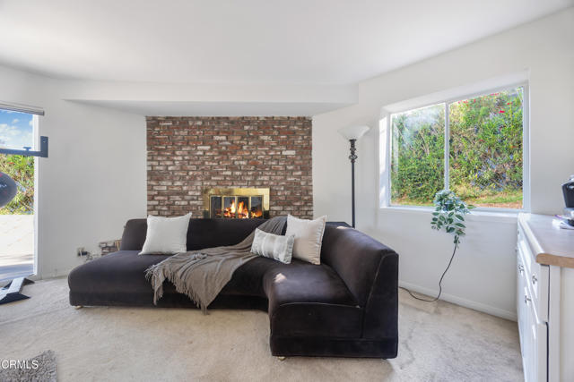 2166 Gardi Street, Bradbury CA: https://media.crmls.org/mediaz/e134b42e-40ac-42c4-96aa-93830693fd2a.jpg