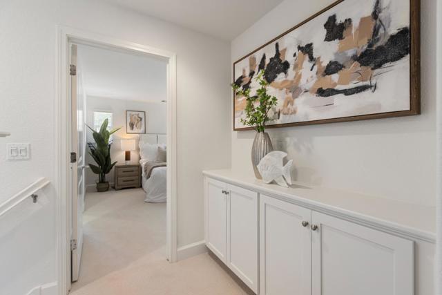211 Okeefe Way, Mountain View CA: https://media.crmls.org/mediaz/e134d945-8d5c-410a-ac99-7a538713f999.jpg