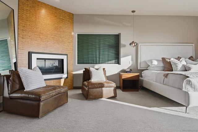 Image 20 of 60 For 2372 Oxford Ave