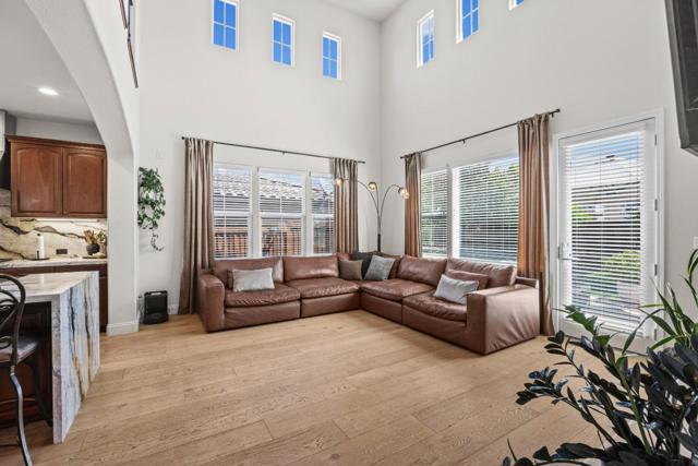 7632 Braid Court, Gilroy CA: https://media.crmls.org/mediaz/e136fe95-d922-4729-9be6-a77611659f39.jpg