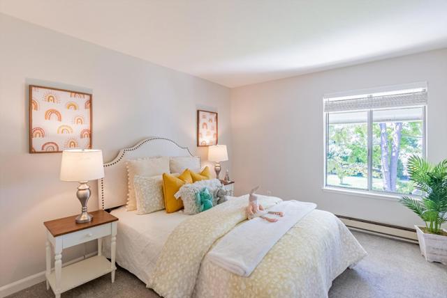 Image 11 of 25 For 1750 Halford Avenue 302